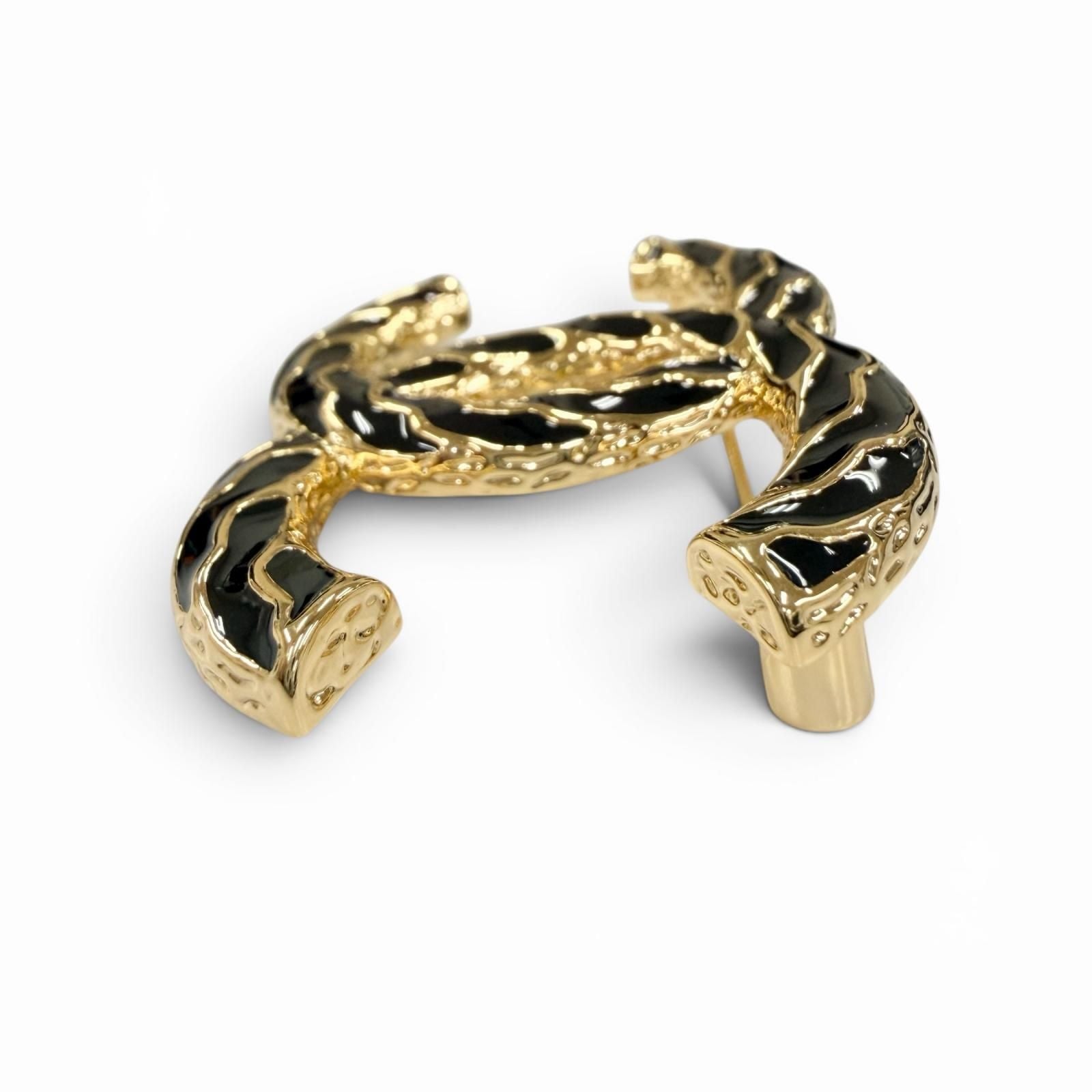 Chanel CC Logo Brooch Gold Black — view 2
