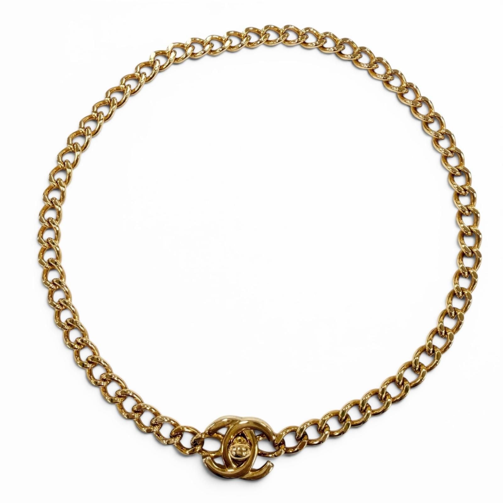 Chanel Vintage CC Logo Turnlock Necklace Gold