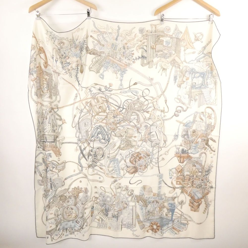 Hermes Carre Geant le Monde D'hermes World Scarf Cashmere Silk Large — view 2