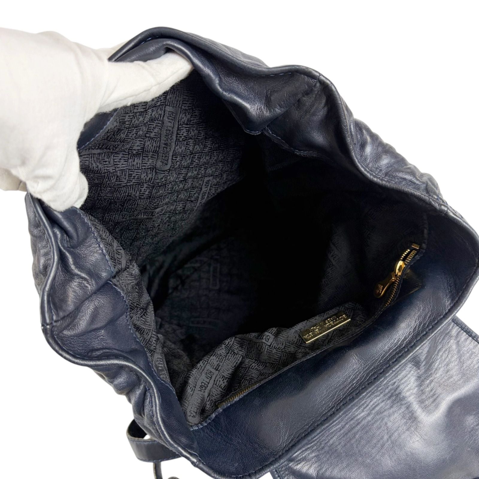 Bottega Veneta Drawstring Backpack Intrecciato Leather Navy — view 9