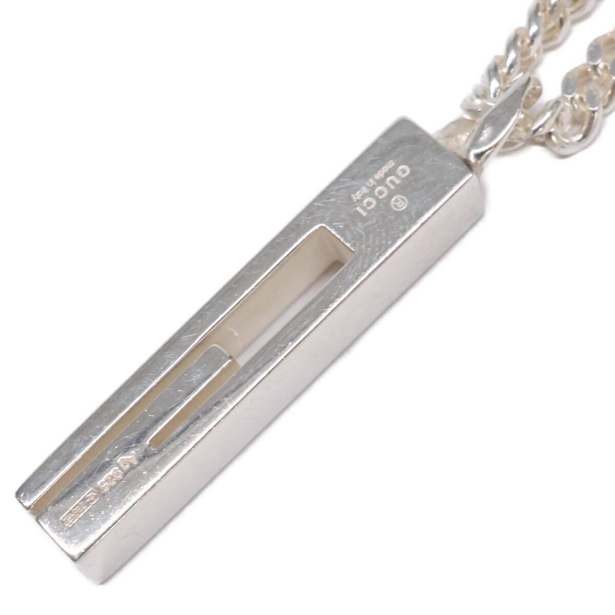 Gucci Cutout Bar Necklace — view 5