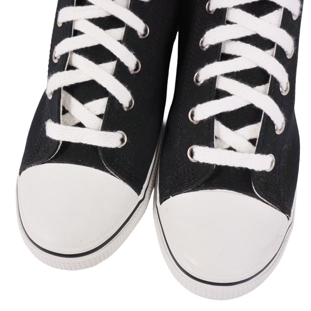 Chanel Vintage Sneakers High Cut Lace — view 3