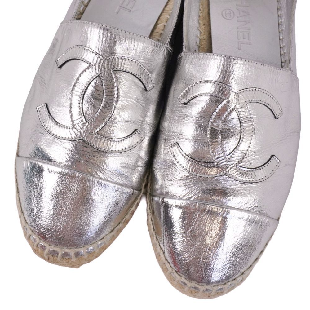Chanel Sneakers Espadrille Slip on CC Logo — view 3