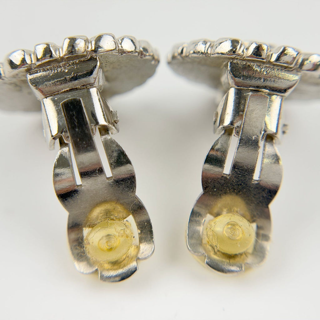 Chanel CC Logo Flower Motif Earrings Plated Silver Vintage — view 6