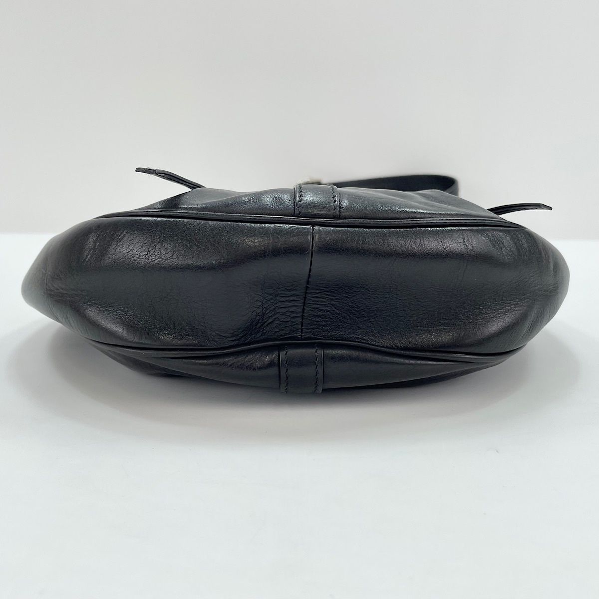 Saint Laurent Shoulder Bag Classic Pleats Hobo — view 7