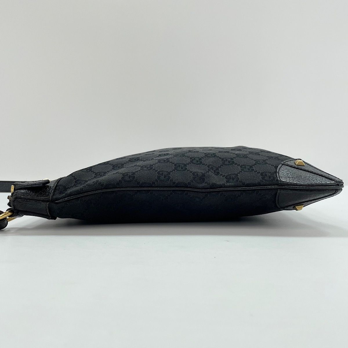 Gucci Shoulder Bag Black — view 6