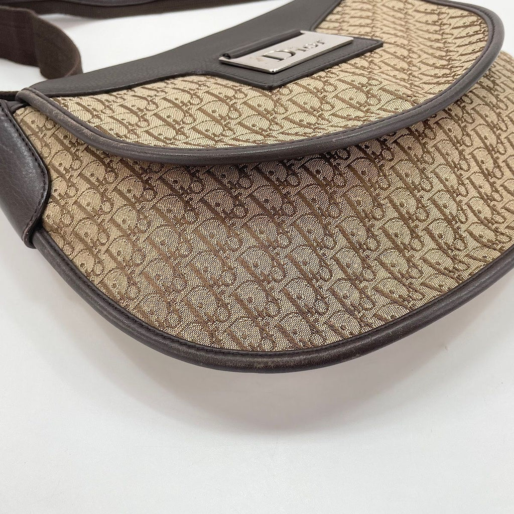 Dior Shoulder Bag Street Chic Logo Glam — view 8