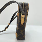 Louis Vuitton Shoulder Bag Danube — view 5