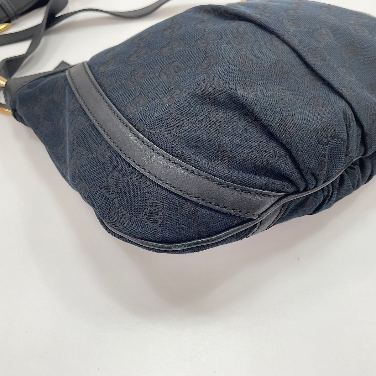 Gucci Shoulder Bag Abbey — view 8