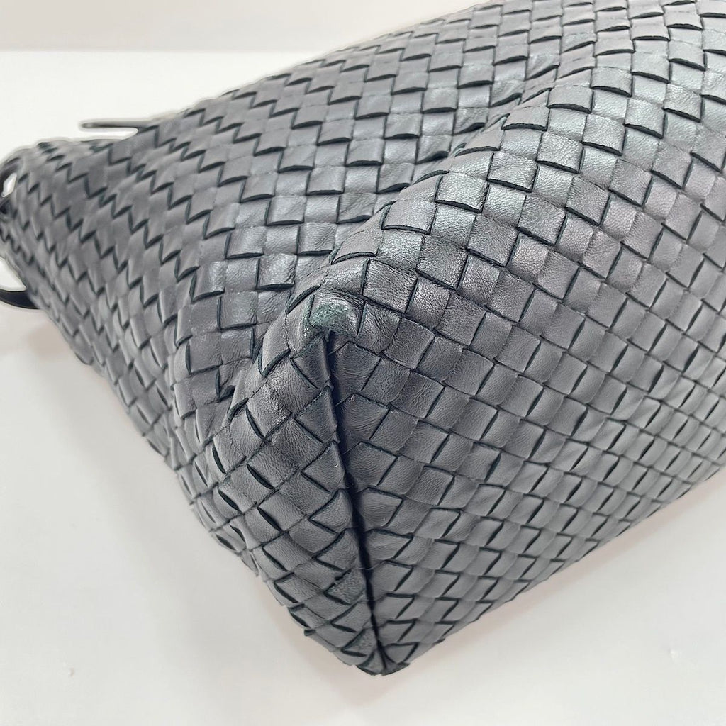 Bottega Veneta Handbag Garda — view 8