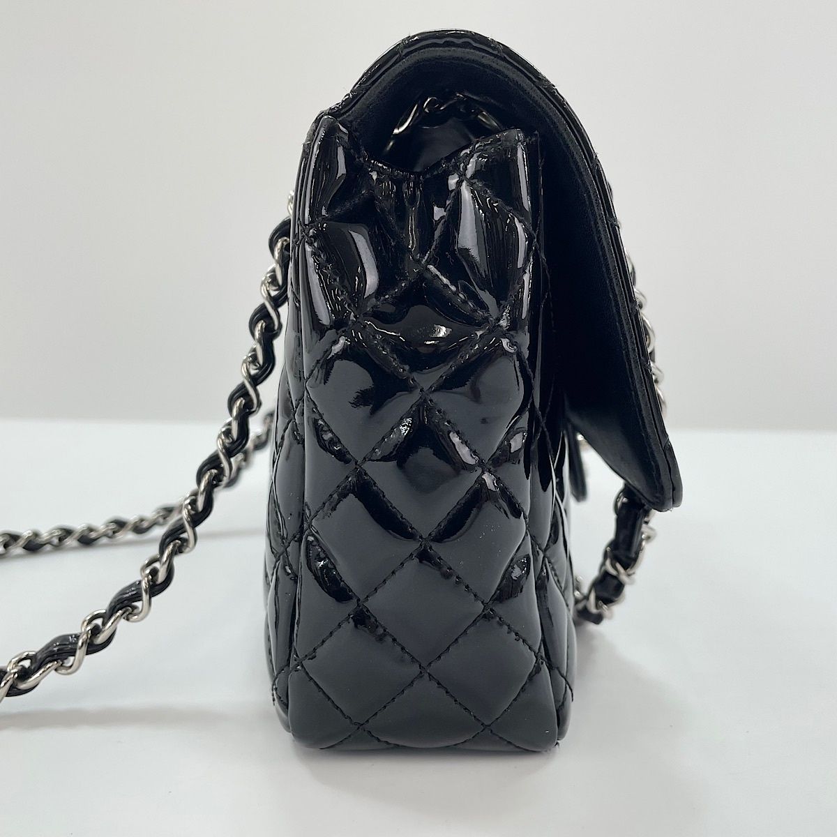 Chanel Shoulder Bag Quilted 25 — view 6
