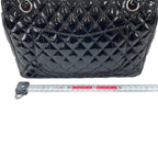 Chanel Shoulder Bag Quilted 25 — view 4