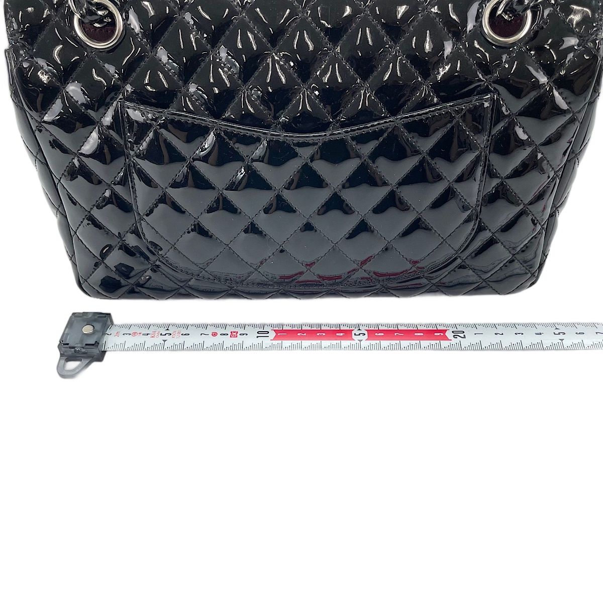 Chanel Shoulder Bag Quilted 25 — view 4