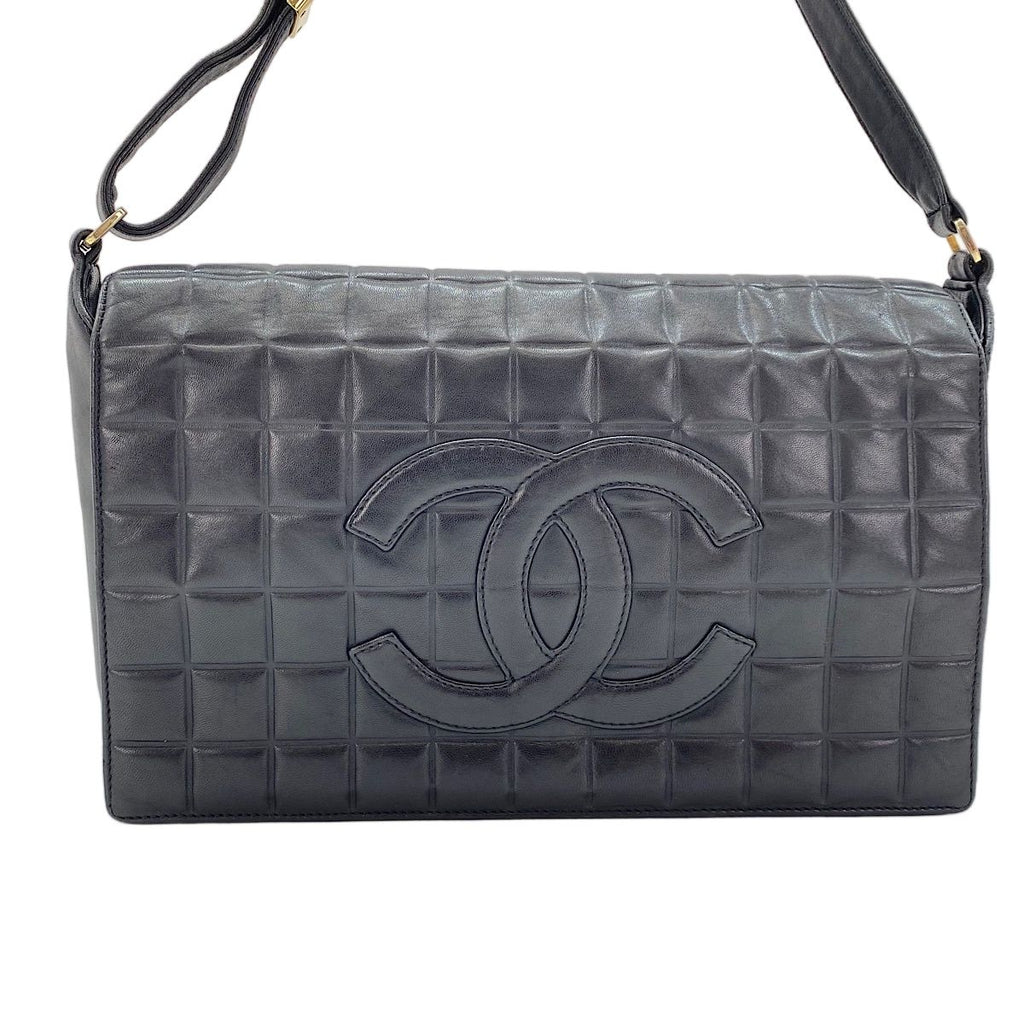 Chanel Shoulder Bag Black — view 2