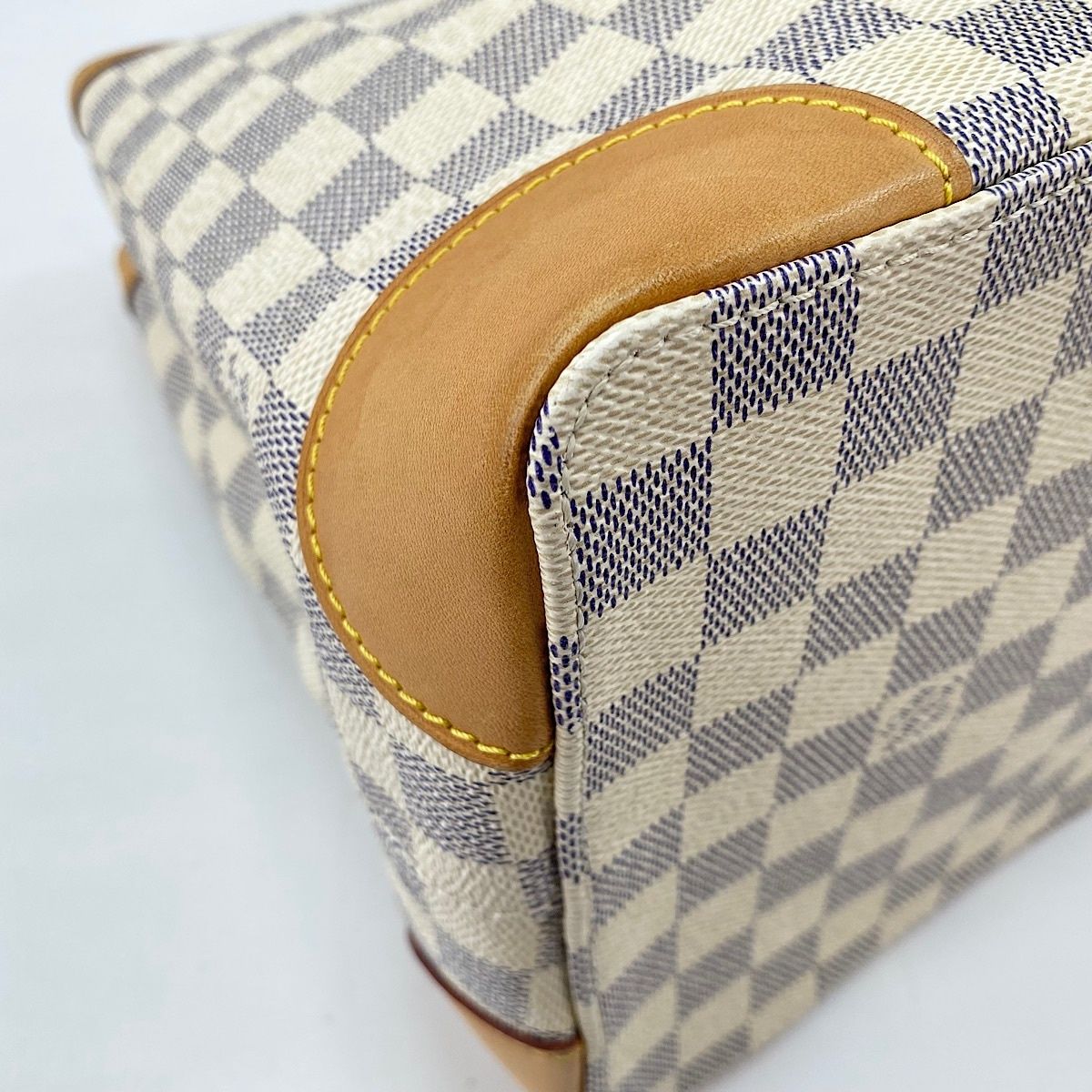 Louis Vuitton Tote Hampstead PM — view 9