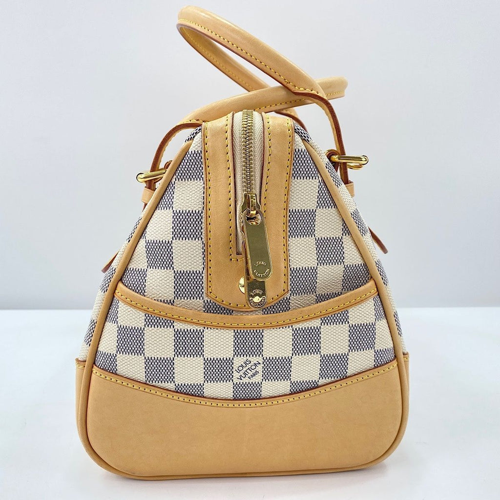 Louis Vuitton Handbag Bar Cles — view 5