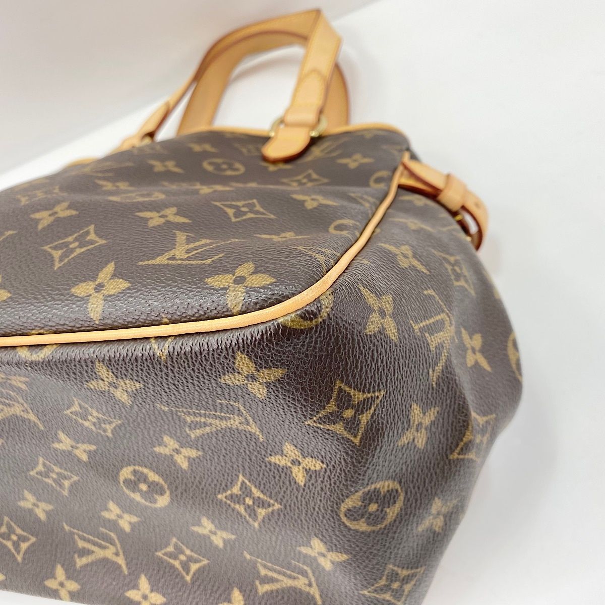Louis Vuitton Tote Batignolles — view 8