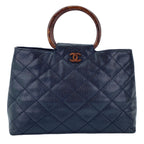 Chanel Handbag Quilted Black — view 2