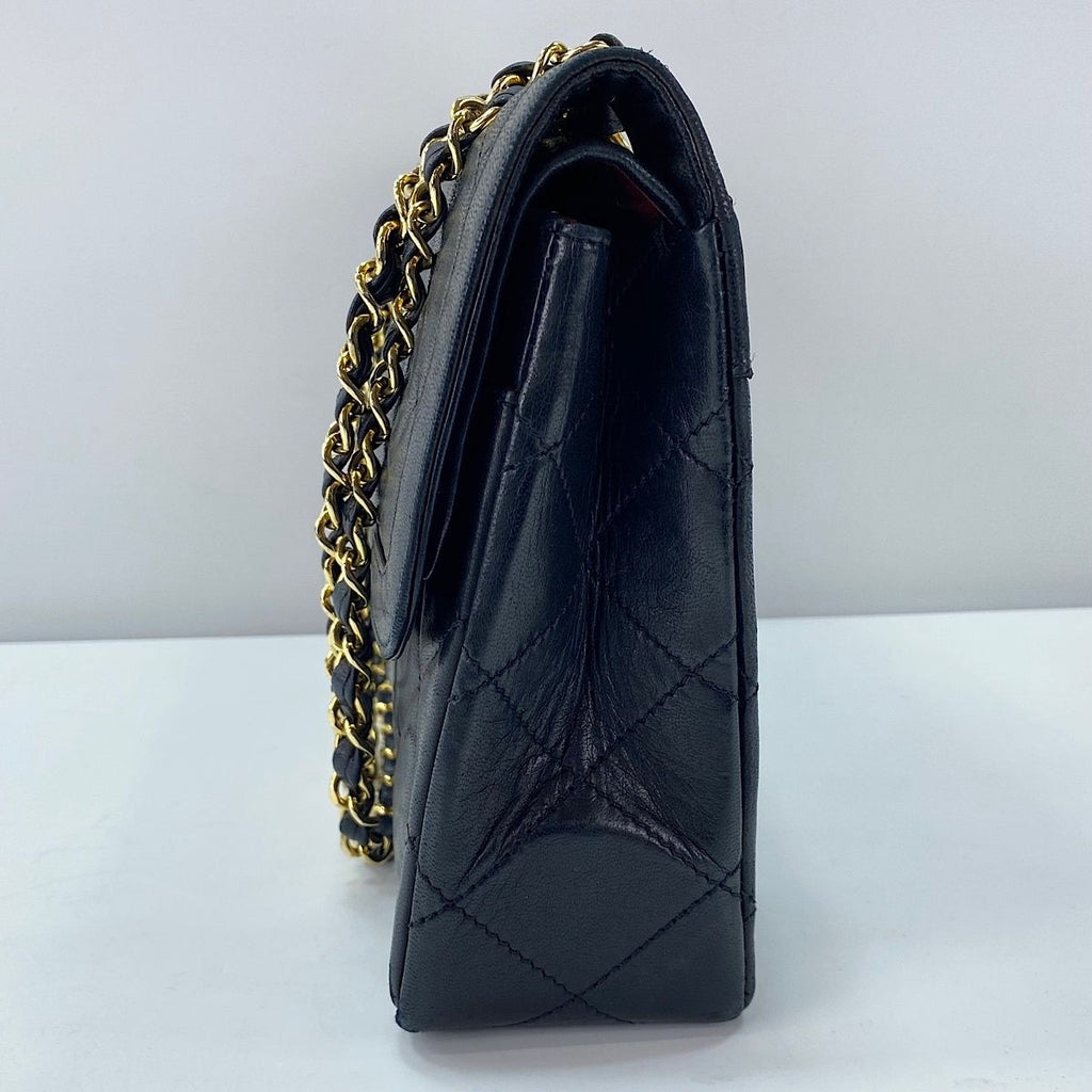 Chanel Shoulder Bag Quilted 28 — view 6
