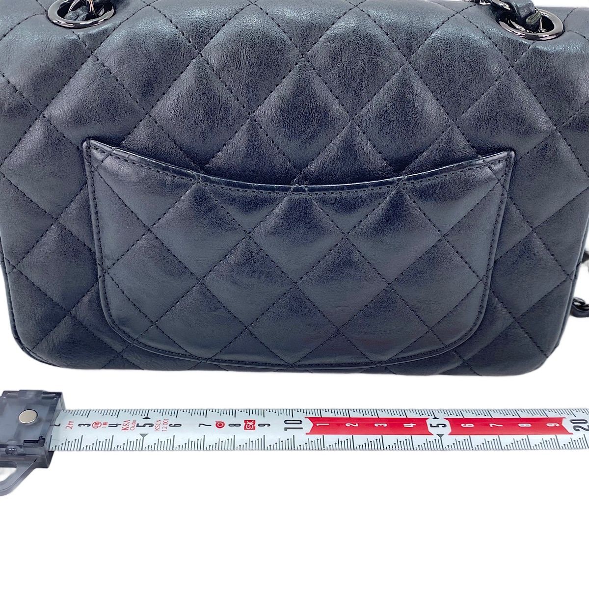 Chanel Shoulder Bag Quilted — view 4