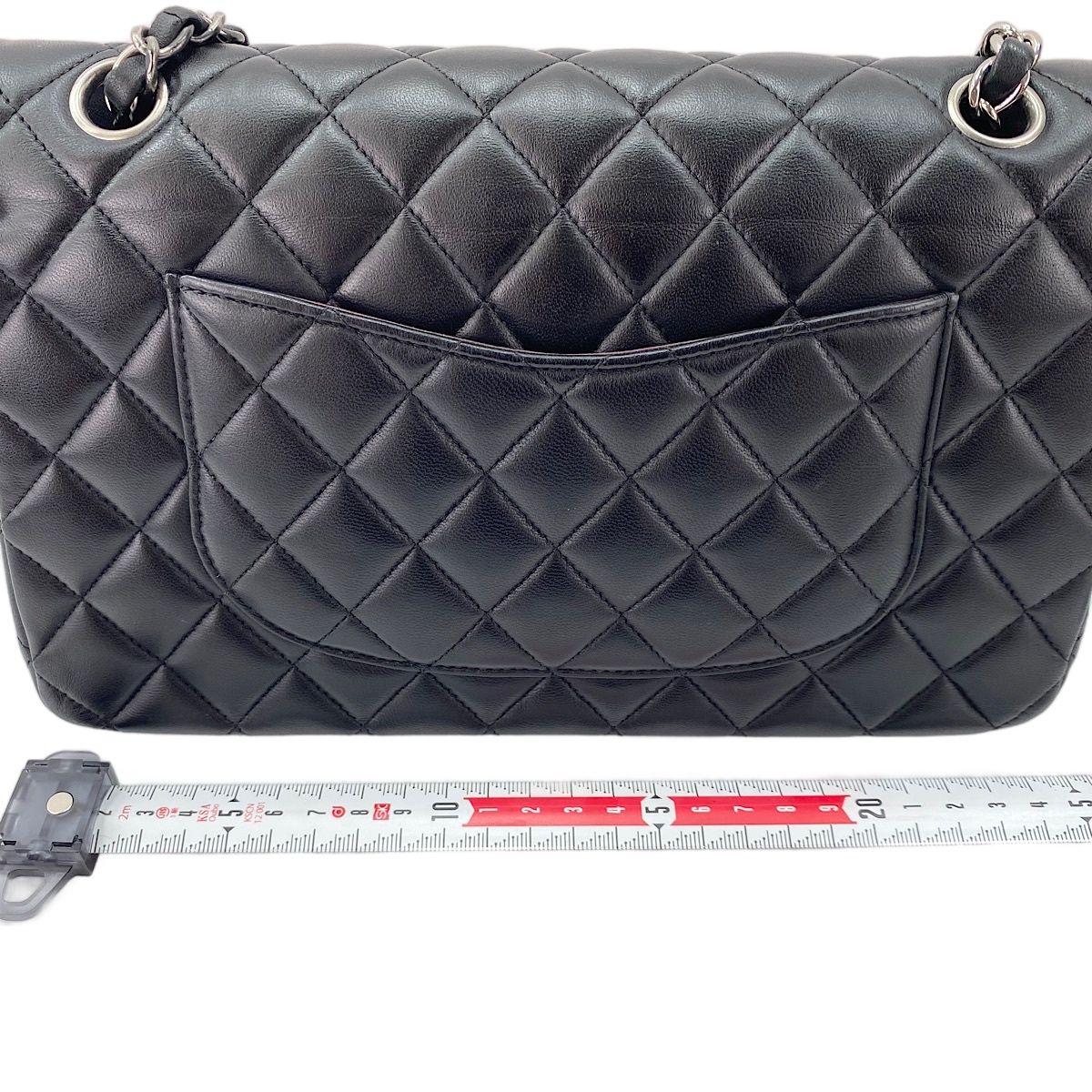 Chanel Shoulder Bag Quilted 25 — view 4