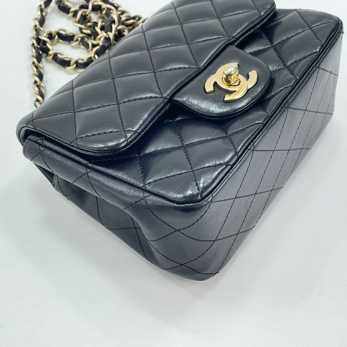 Chanel Shoulder Bag Mini Quilted — view 7