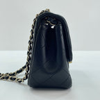 Chanel Shoulder Bag Mini Quilted — view 5