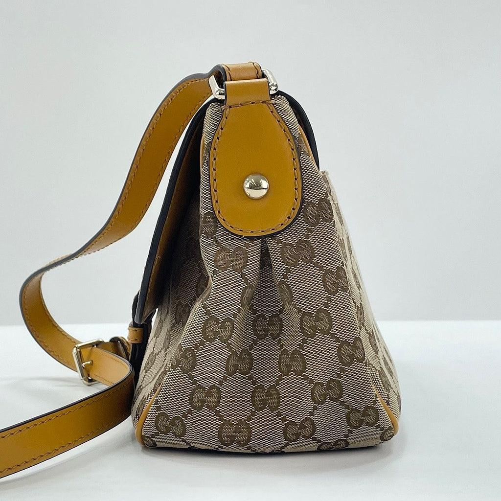 Gucci Shoulder Bag — view 5