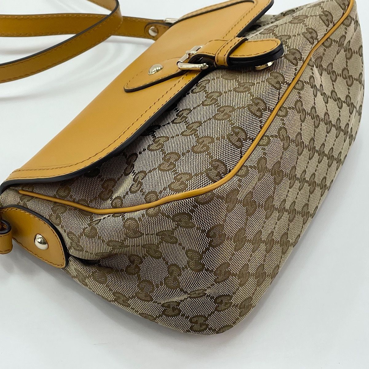 Gucci Shoulder Bag — view 6