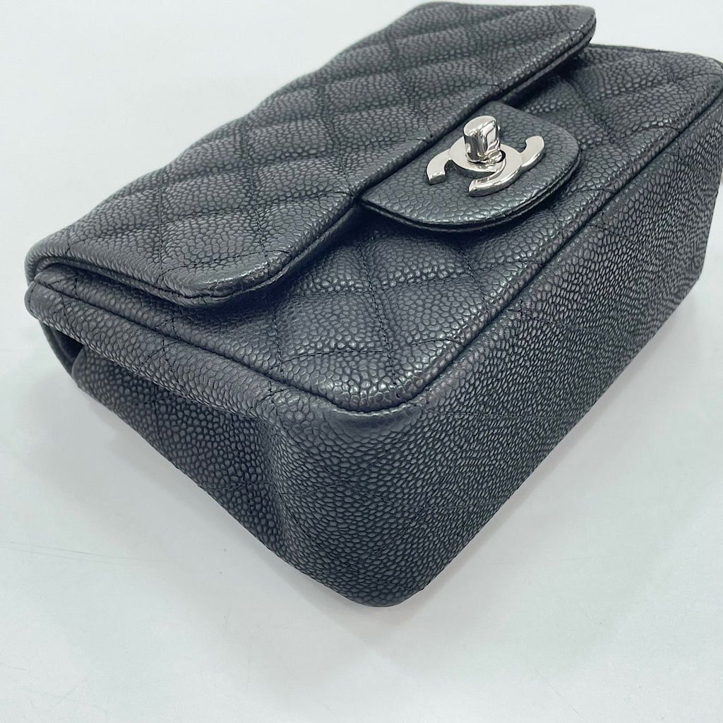 Chanel Shoulder Bag Mini Quilted — view 7