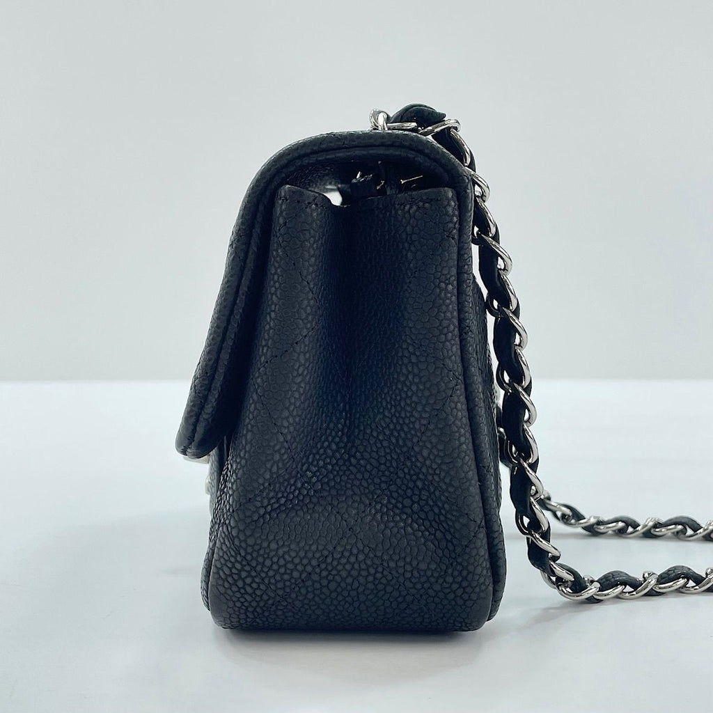 Chanel Shoulder Bag Mini Quilted — view 6