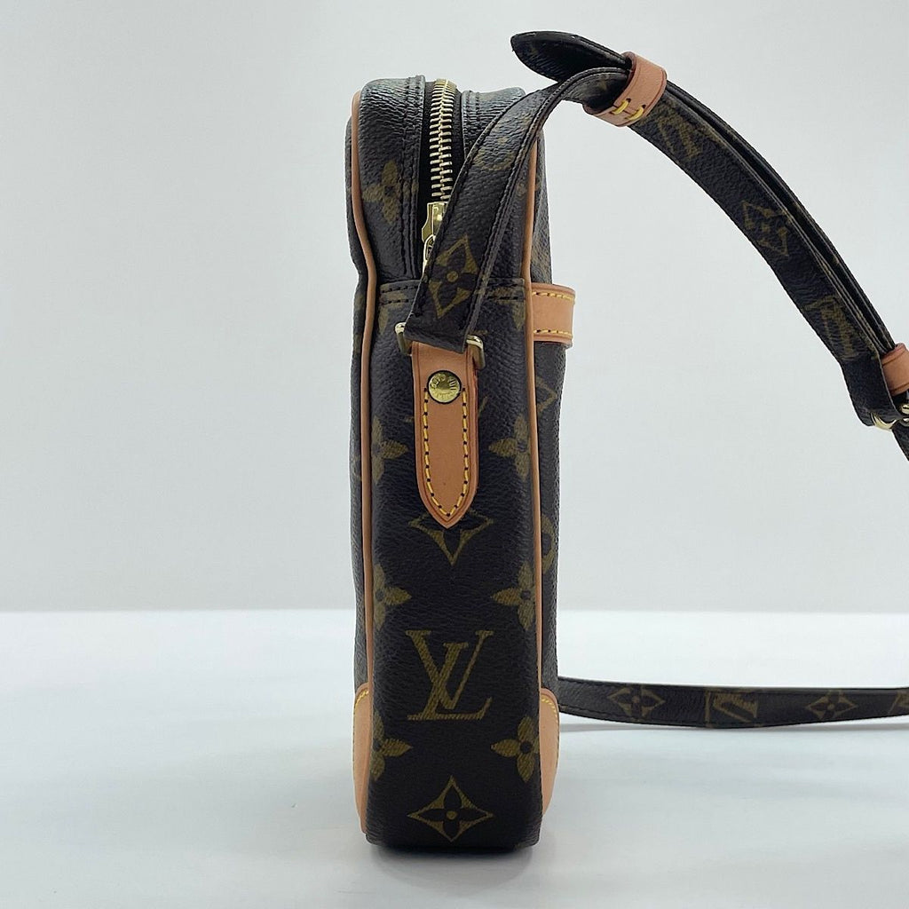 Louis Vuitton Shoulder Bag Danube — view 6