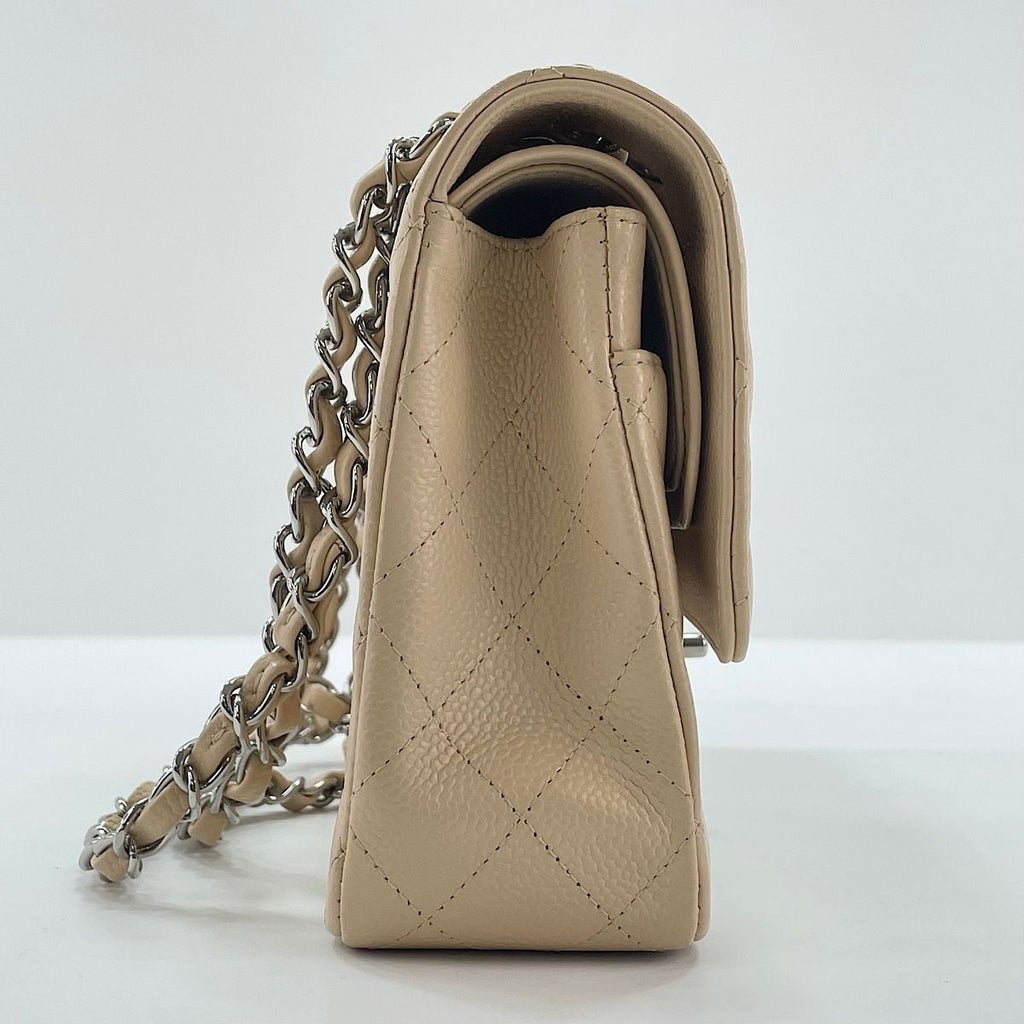 Chanel Shoulder Bag Quilted 25 — view 5