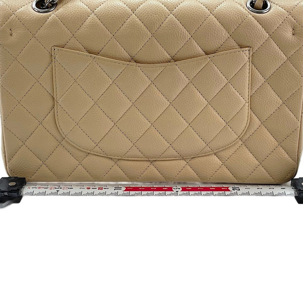 Chanel Shoulder Bag Quilted 25 — view 4