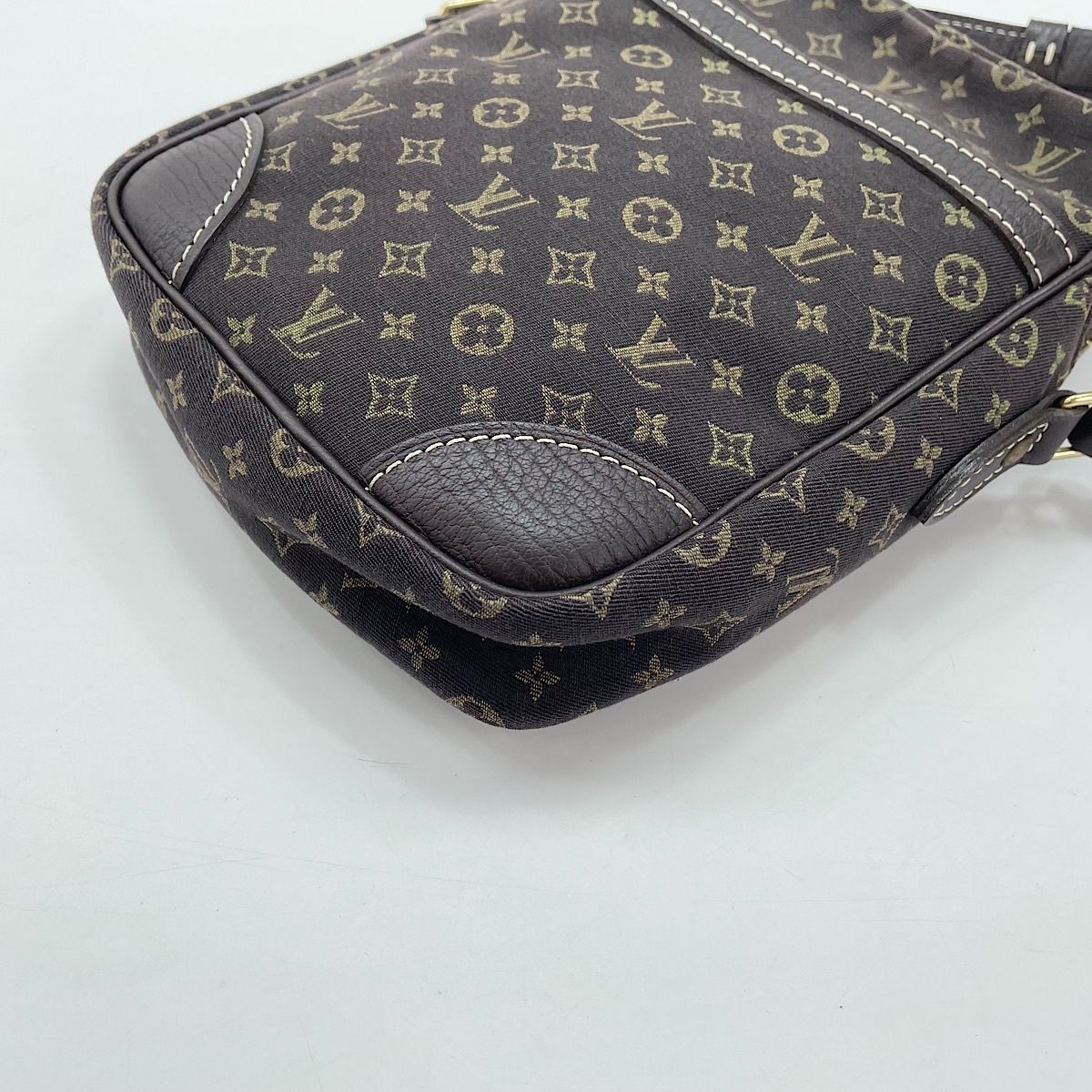 Louis Vuitton Shoulder Bag Danube — view 7