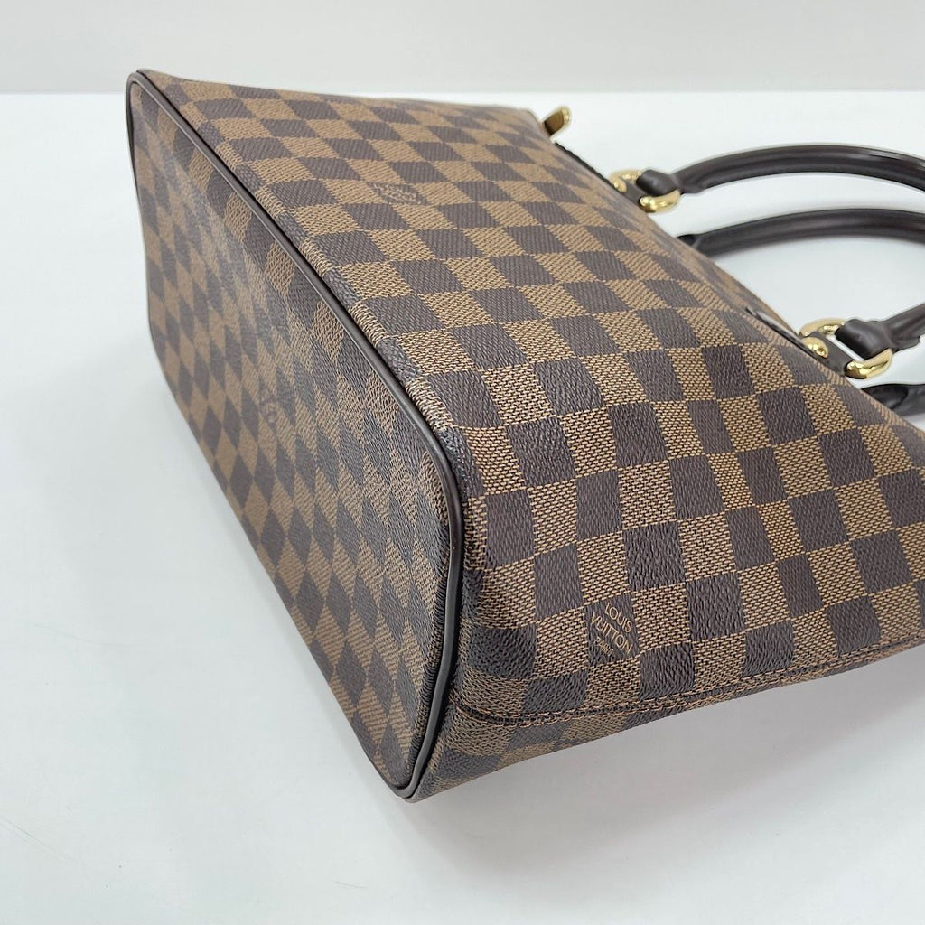 Louis Vuitton Handbag Saleya PM — view 8