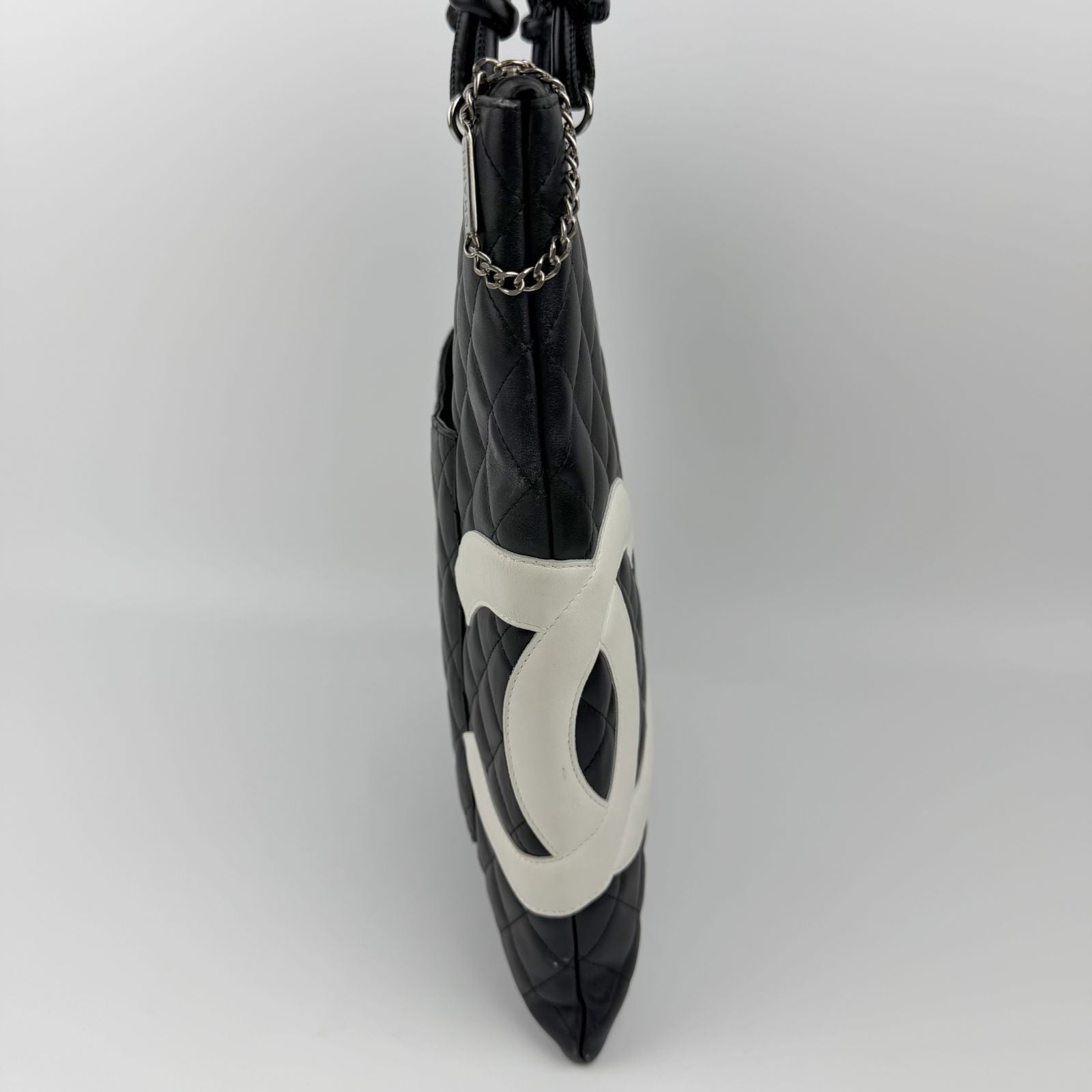 Chanel Cambon Line Large Tote Leather Black White Vintage — view 4