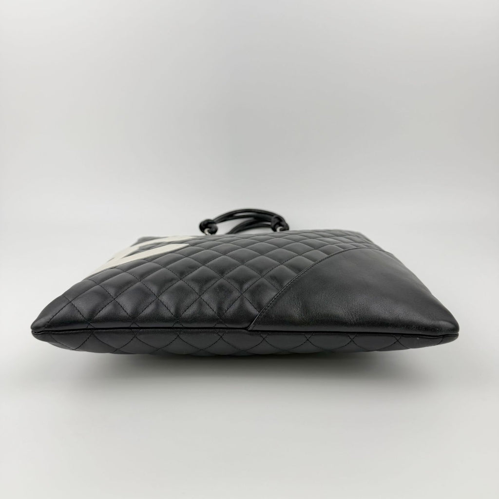 Chanel Cambon Line Large Tote Leather Black White Vintage — view 8