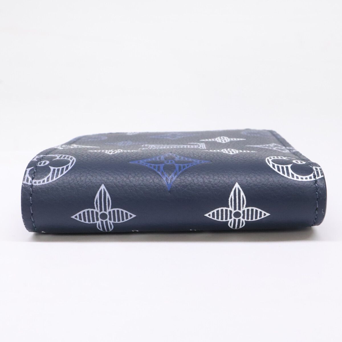 Louis Vuitton Portefeuille Multiple Bifold Wallet — view 4
