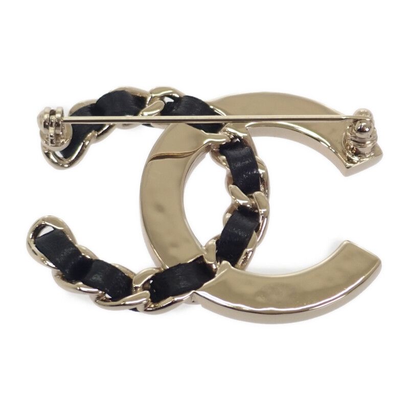 Chanel CC Logo Brooch Metal Leather Crystal Gold — view 3