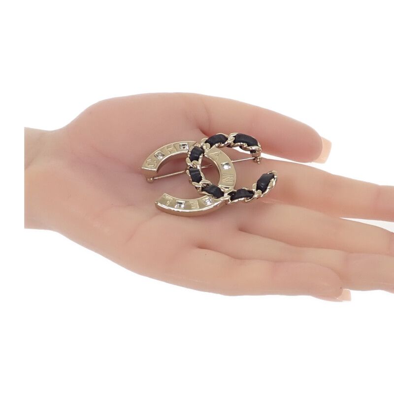 Chanel CC Logo Brooch Metal Leather Crystal Gold — view 8