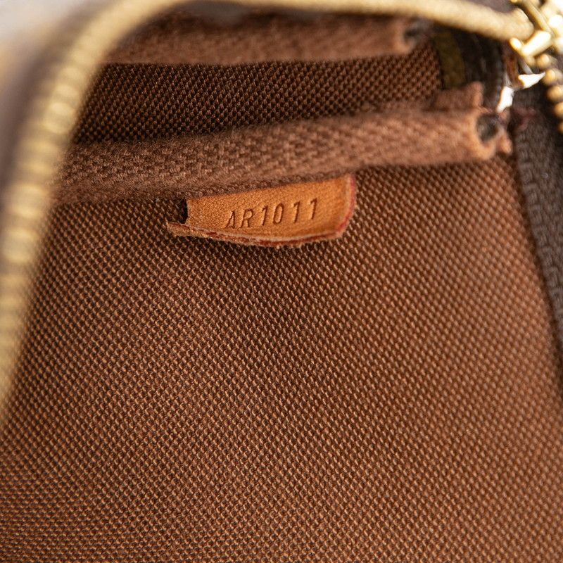 Louis Vuitton Monogram Pochette Handbag Brown Leather — view 6