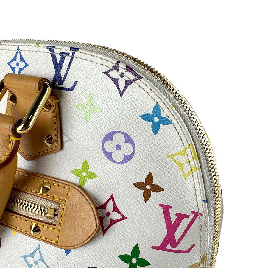 Louis Vuitton Handbag Alma PM — view 7