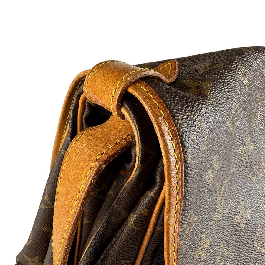 Louis Vuitton Shoulder Bag Saumur 35 — view 7