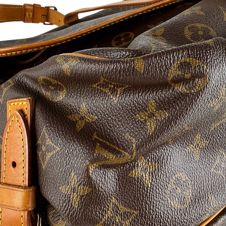 Louis Vuitton Shoulder Bag Saumur 35 — view 9
