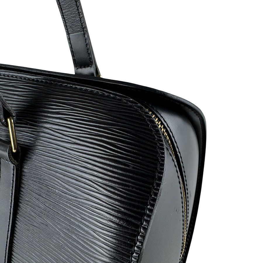Louis Vuitton Handbag Soufflo — view 7