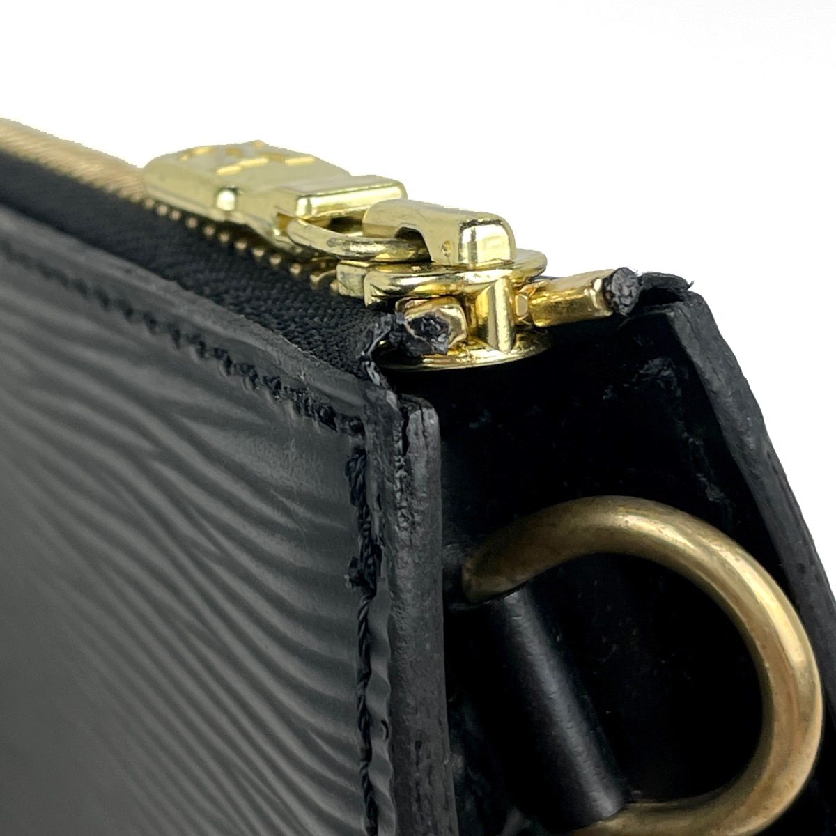 Louis Vuitton Pochette Epi Noir Shoulder — view 5