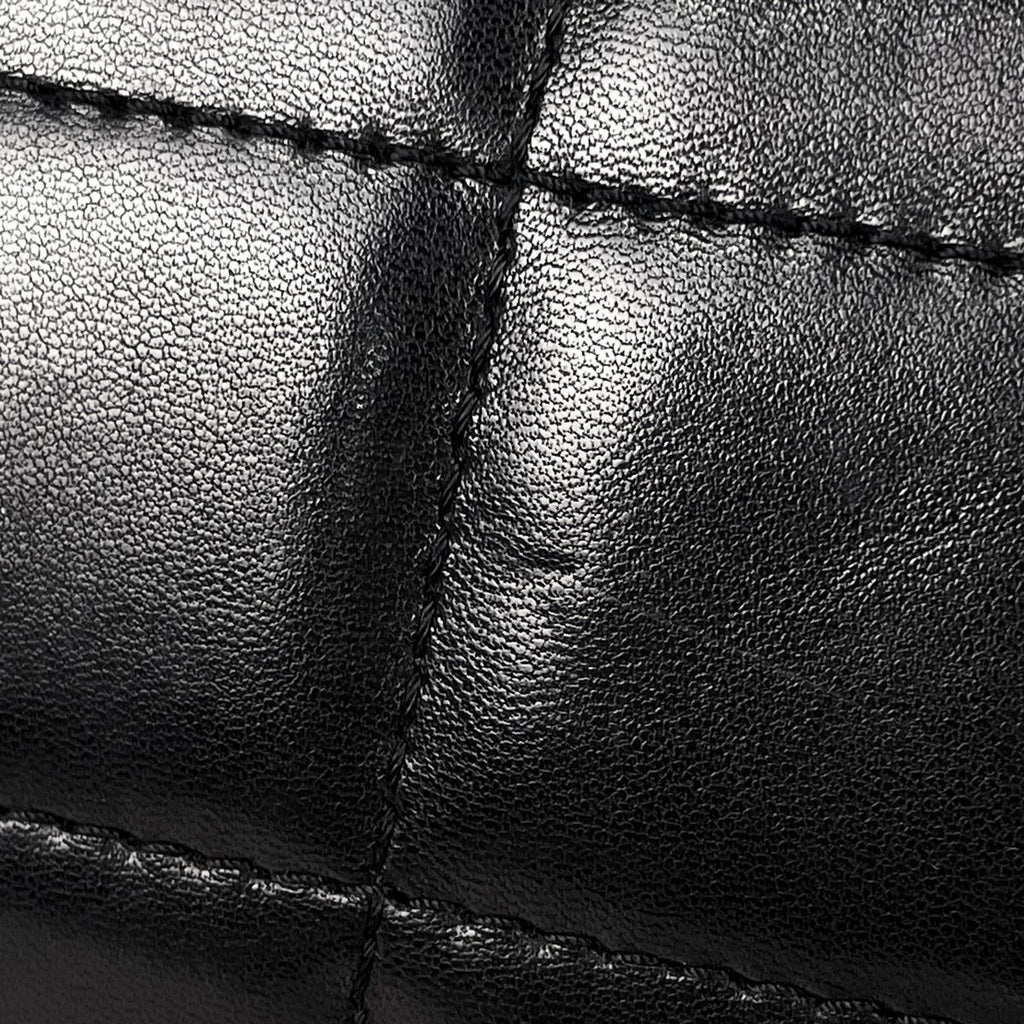 Chanel Chain Handbag CC Logo Leather Black — view 5