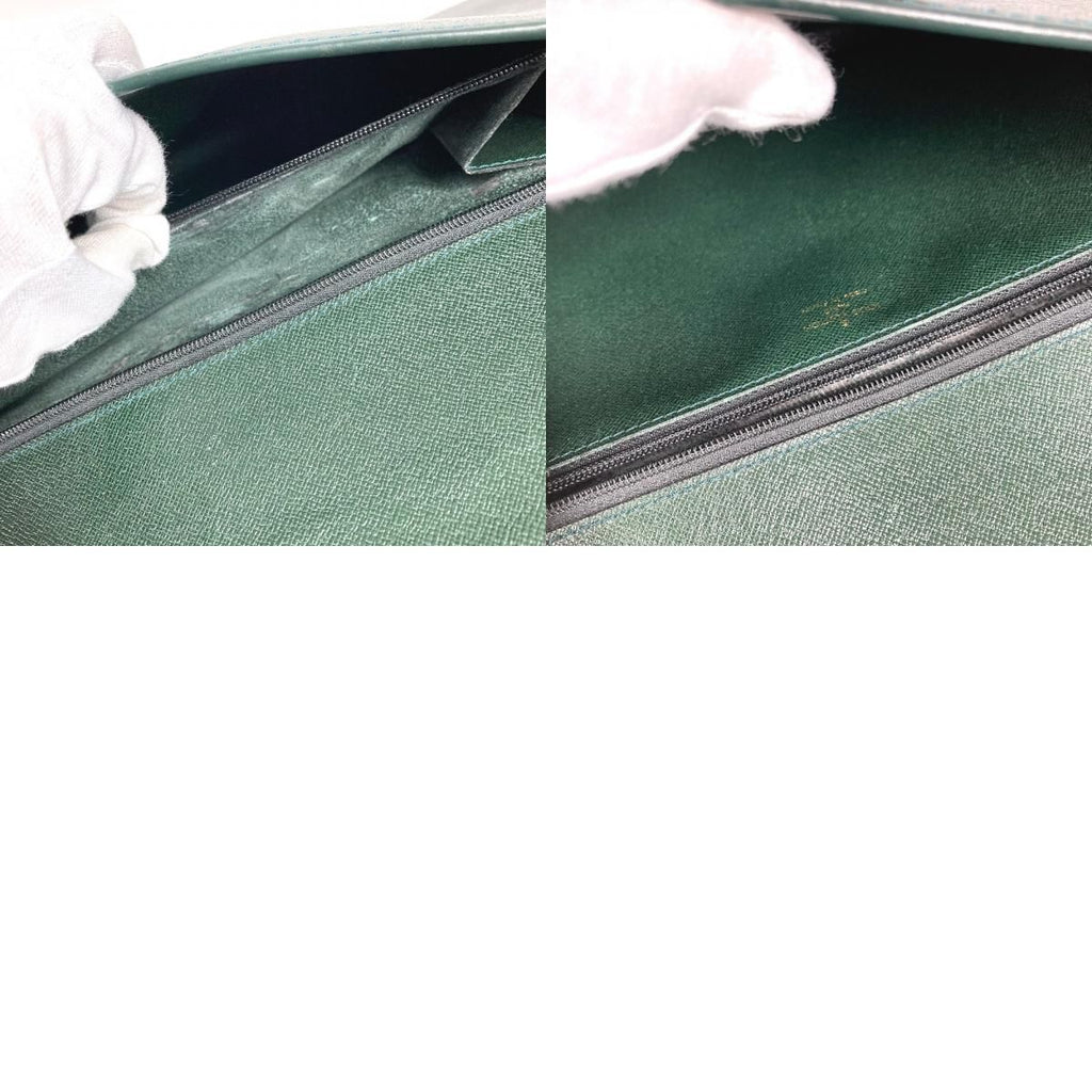 Louis Vuitton Clutch Volga Taiga Leather Epi Sea Green — view 9