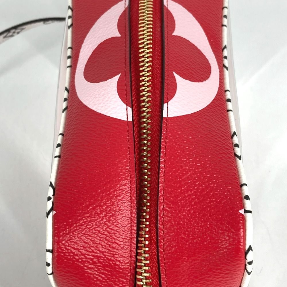 Louis Vuitton Shoulder Bag Beach Pouch Monogram Giant Canvas — view 4